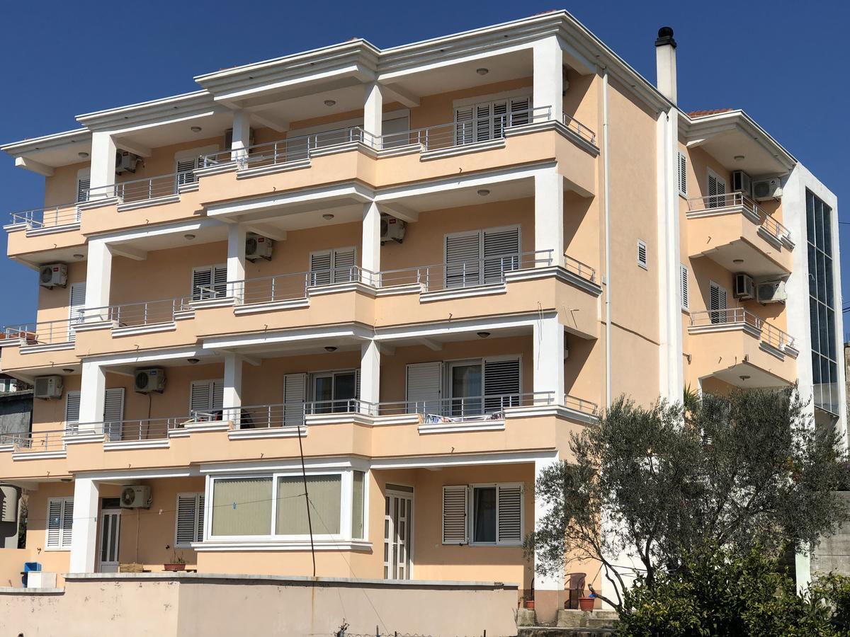 Queen Kodre Apartments Ulcinj Buitenkant foto